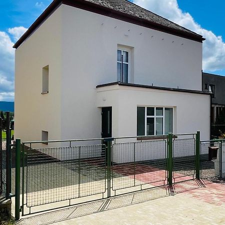 Apartmany Hvezdecka Броумов Экстерьер фото